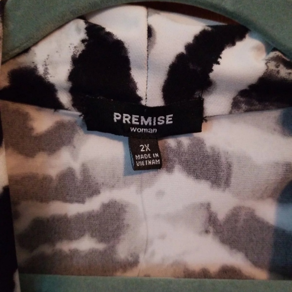 Cardigan - Picture 2 of 3